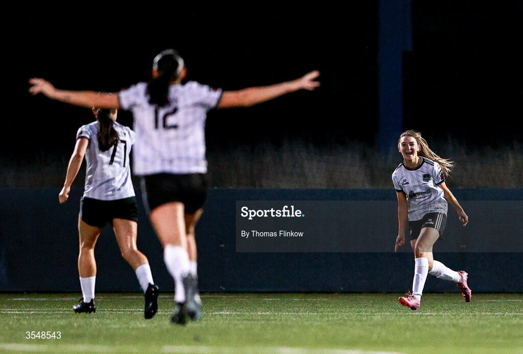 22 August 2026; Cara Griffin of Galway United, right, celebrates with her teammates after scoring her side's first goal during the Club Orange Women’s FAI Cup semi-final match between Athlone Town and Galway United at Athlone Town Stadium in Lissywollen, Athlone. Photo by Thomas Flinkow/Sportsfile