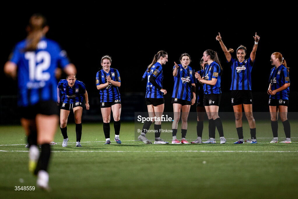 22 August 2026; Athlone Town players during the penalty shootout in the Club Orange Women’s FAI Cup semi-final match between Athlone Town and Galway United at Athlone Town Stadium in Lissywollen, Athlone. Photo by Thomas Flinkow/Sportsfile