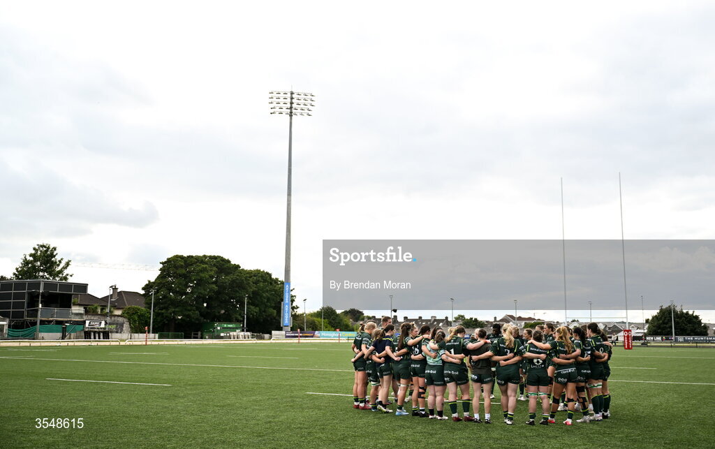 22 August 2026; The Connacht team huddle after the Vodafone Womens Interprovincial Championship Round 3 match between Connacht and Munster at Dexcom Stadium in Galway. Photo by Brendan Moran/Sportsfile