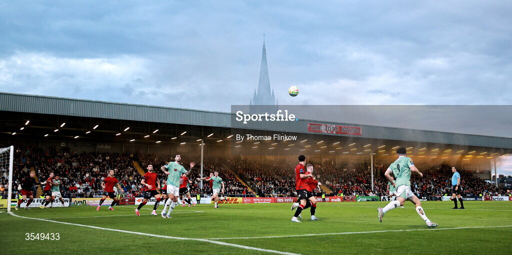 21 August 2026; A general view of match action during the SSE Airtricity Men’s Premier Division match between Bohemians and Derry City at Dalymount Park in Dublin. Photo by Thomas Flinkow/Sportsfile