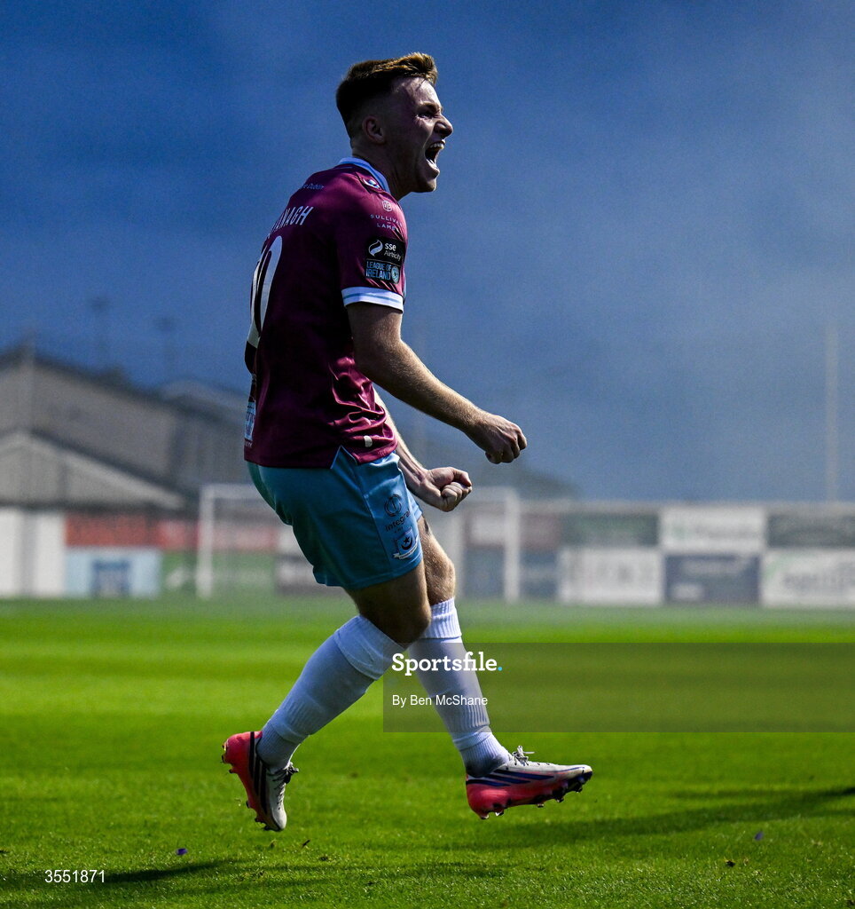 28 August 2026; Brandon Kavanagh of Drogheda United celebrates after scoring his side's second goal during the SSE Airtricity Men’s Premier Division match between Drogheda United and Dundalk at Sullivan & Lambe Park in Drogheda, Louth. Photo by Ben McShane/Sportsfile