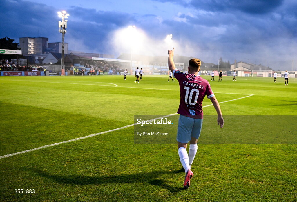 28 August 2026; Brandon Kavanagh of Drogheda United celebrates after scoring his side's second goal during the SSE Airtricity Men’s Premier Division match between Drogheda United and Dundalk at Sullivan & Lambe Park in Drogheda, Louth. Photo by Ben McShane/Sportsfile