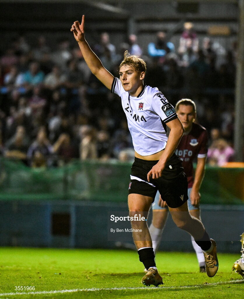 28 August 2026; Ronan Teahan of Dundalk celebrates after scoring his side's second goal during the SSE Airtricity Men’s Premier Division match between Drogheda United and Dundalk at Sullivan & Lambe Park in Drogheda, Louth. Photo by Ben McShane/Sportsfile
