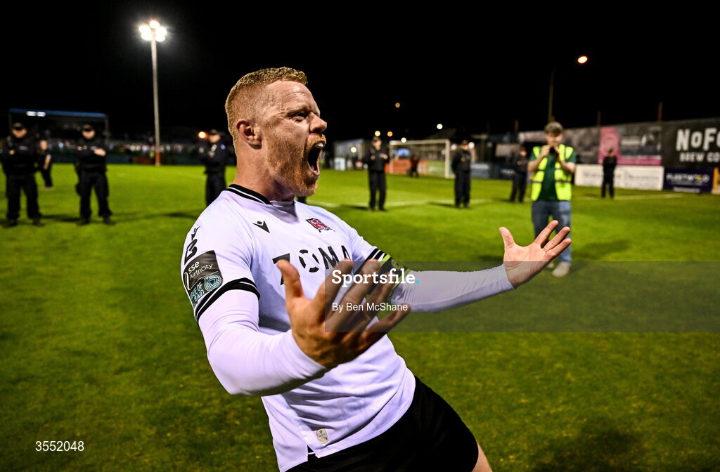 28 August 2026; Daryl Horgan of Dundalk celebrates after the SSE Airtricity Men’s Premier Division match between Drogheda United and Dundalk at Sullivan & Lambe Park in Drogheda, Louth. Photo by Ben McShane/Sportsfile