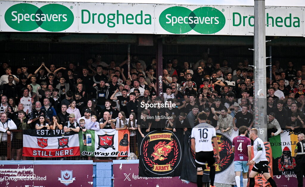 28 August 2026; Dundalk supporters during the SSE Airtricity Men’s Premier Division match between Drogheda United and Dundalk at Sullivan & Lambe Park in Drogheda, Louth. Photo by Ben McShane/Sportsfile