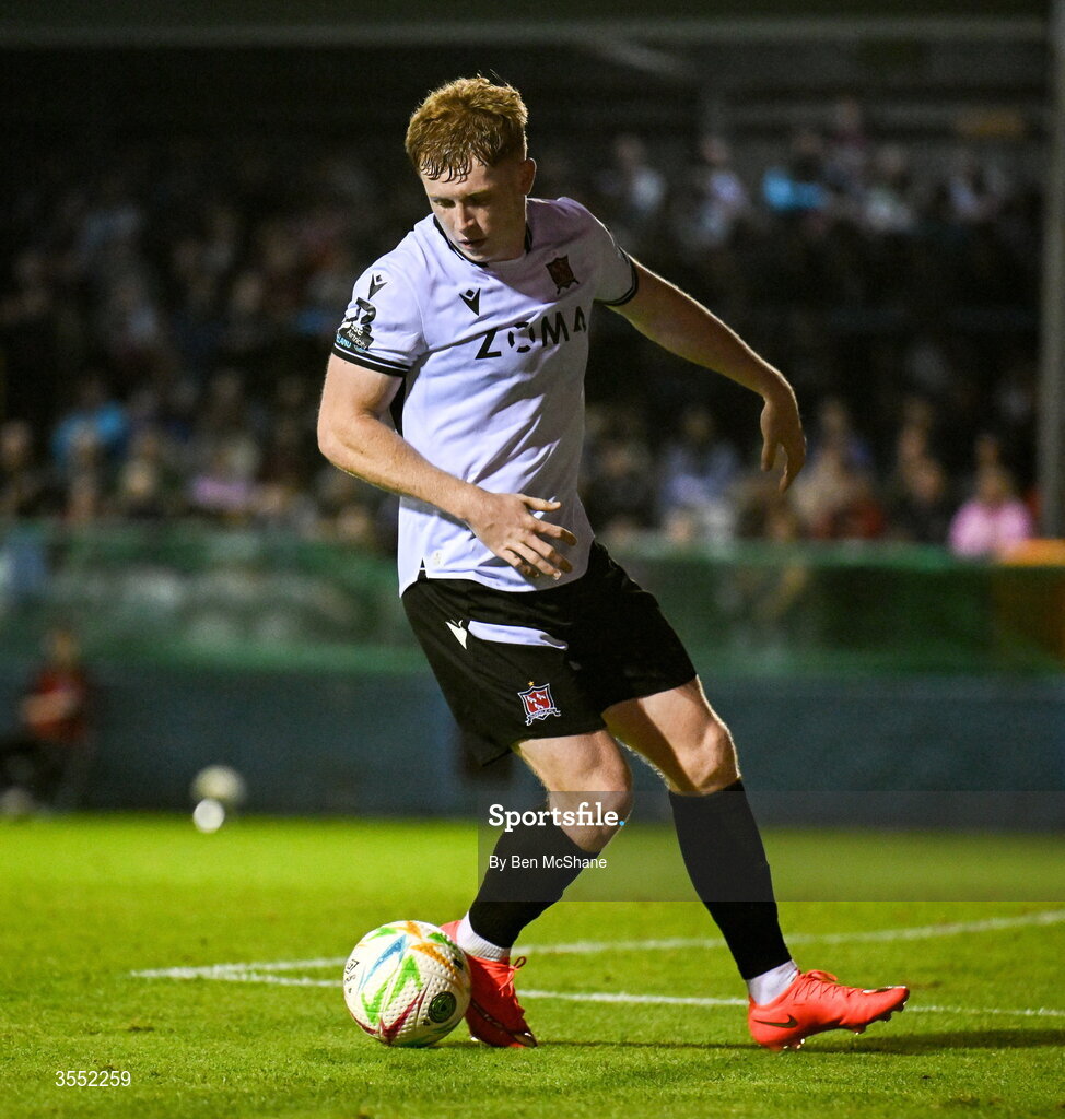 28 August 2026; Cian Dillon of Dundalk during the SSE Airtricity Men’s Premier Division match between Drogheda United and Dundalk at Sullivan & Lambe Park in Drogheda, Louth. Photo by Ben McShane/Sportsfile