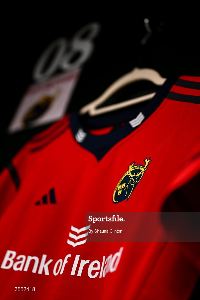29 August 2026; The jersey of Munster captain Maeve Óg O’Leary is seen in the dressing-room ahead of the Vodafone Womens Interprovincial Championship final match between Munster and Leinster at Dexcom Stadium in Galway. Photo by Shauna Clinton/Sportsfile
