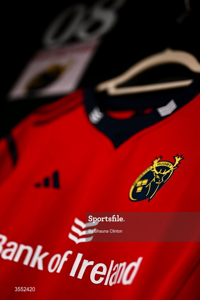 29 August 2026; The jersey of Munster captain Maeve Óg O’Leary is seen in the dressing-room ahead of the Vodafone Womens Interprovincial Championship final match between Munster and Leinster at Dexcom Stadium in Galway. Photo by Shauna Clinton/Sportsfile