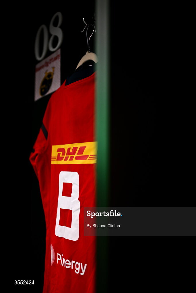 29 August 2026; The jersey of Munster captain Maeve Óg O’Leary is seen in the dressing-room ahead of the Vodafone Womens Interprovincial Championship final match between Munster and Leinster at Dexcom Stadium in Galway. Photo by Shauna Clinton/Sportsfile