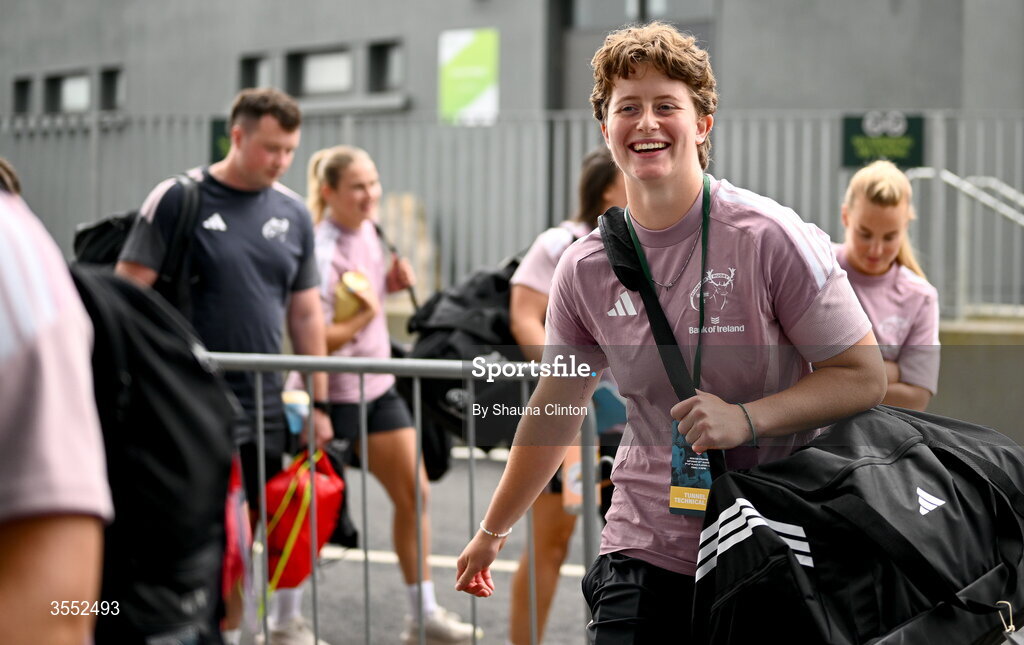 29 August 2026; Caitríona Finn of Munster arrives ahead of the Vodafone Womens Interprovincial Championship final match between Munster and Leinster at Dexcom Stadium in Galway. Photo by Shauna Clinton/Sportsfile