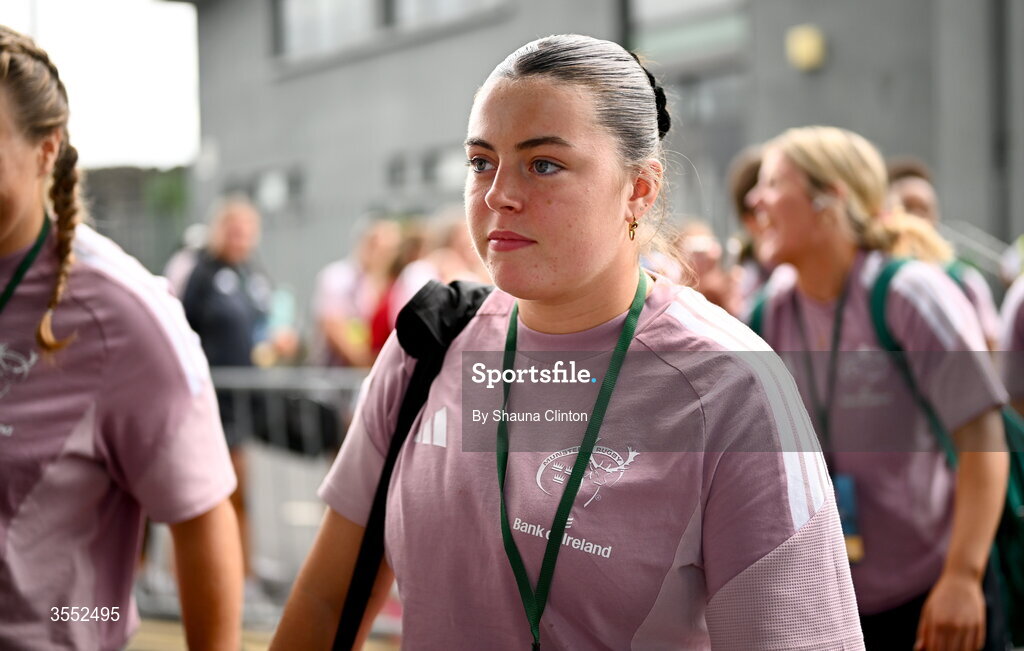 29 August 2026; Tuathla Ryan of Munster arrives ahead of the Vodafone Womens Interprovincial Championship final match between Munster and Leinster at Dexcom Stadium in Galway. Photo by Shauna Clinton/Sportsfile