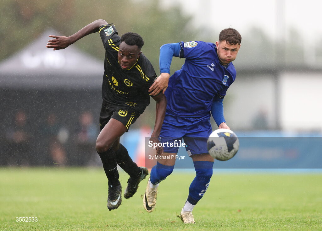 29 August 2026; Ethan Mills of Newbridge Town in action against Raveli Kilonda of CK United during the FAI National League Group 3 match between CK United and Newbridge Town at SETU Sports Complex in Carlow. Photo by Michael P Ryan/Sportsfile