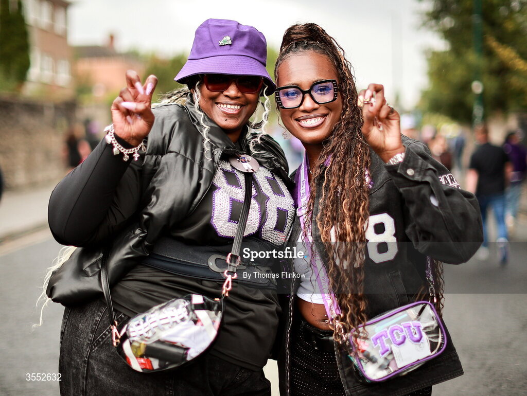 29 August 2026; TCU supporters Renae and Khai Pimpton outside the stadium before the 2026 Aer Lingus College Football Classic match between TCU and North Carolina at the Aviva Stadium in Dublin. Photo by Thomas Flinkow/Sportsfile