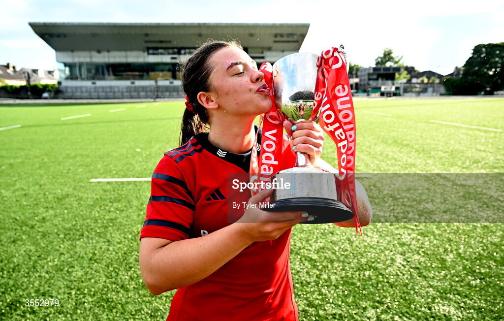 29 August 2026; Munster captain Maeve Óg O’Leary celebrates with the trophy after the Vodafone Womens Interprovincial Championship final match between Munster and Leinster at Dexcom Stadium in Galway. Photo by Tyler Miller/Sportsfile