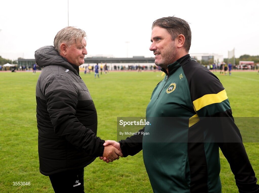 29 August 2026; Newbridge Town manager Martin Russell, left, shakes hands with CK United manager Tom O'Connor after the FAI National League Group 3 match between CK United and Newbridge Town at SETU Sports Complex in Carlow. Photo by Michael P Ryan/Sportsfile