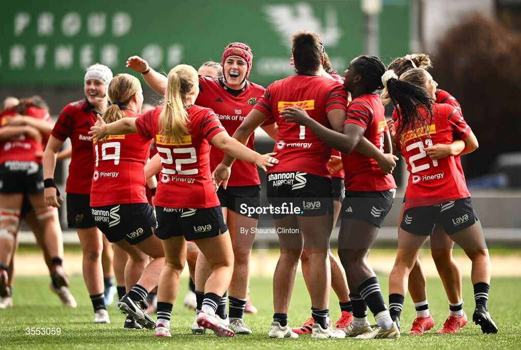 29 August 2026; Munster players celebrate after the Vodafone Womens Interprovincial Championship final match between Munster and Leinster at Dexcom Stadium in Galway. Photo by Shauna Clinton/Sportsfile