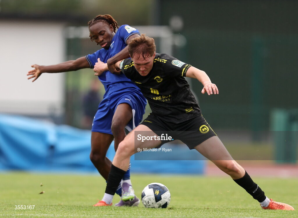 29 August 2026; Cian Carmody of CK United in action against Isaiah Phillips of Newbridge Town during the FAI National League Group 3 match between CK United and Newbridge Town at SETU Sports Complex in Carlow. Photo by Michael P Ryan/Sportsfile
