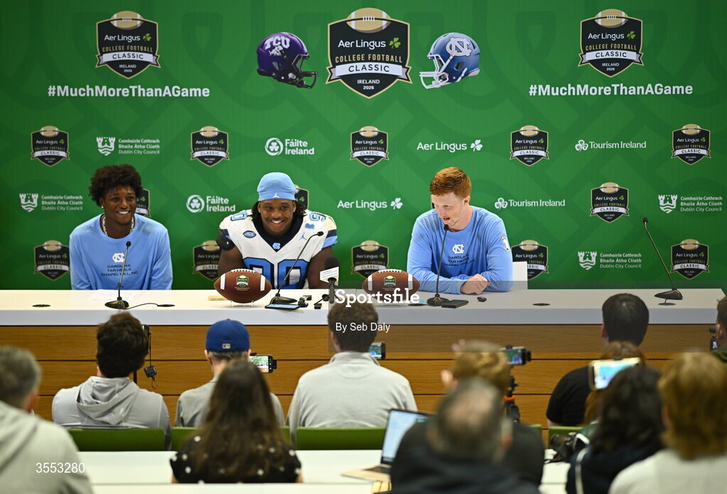 29 August 2026; North Carolina tight end Jelani Thurman #45, North Carolina defensive lineman Xavier Lewis #90, and North Carolina quarterback Billy Edwards Jr #9 in the press conference after the 2026 Aer Lingus College Football Classic match between TCU and North Carolina at the Aviva Stadium in Dublin. Photo by Seb Daly/Sportsfile