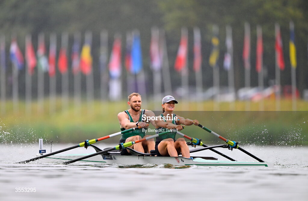 30 August 2026; Mags Cremen and Konan Pazzaia of Ireland compete in the Mixed Double Sculls Semi Final during the 2026 World Rowing Championships at Bosbaan in Amsterdam, Netherlands. Photo by Benedict Tufnell/Sportsfile