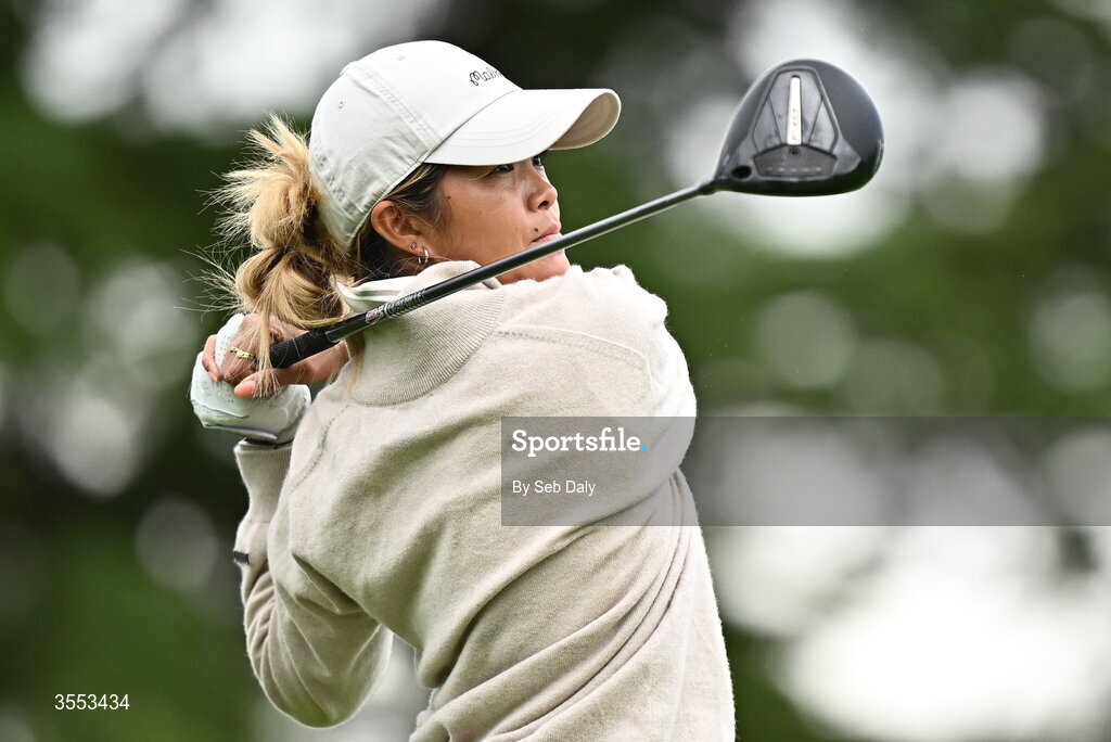 30 August 2026; Brianna Navarrosa of USA watches her tee shot on the first hole during day four of the 2026 KPMG Women’s Irish Open Golf Championship at The K Club in Straffan, Kildare. Photo by Seb Daly/Sportsfile