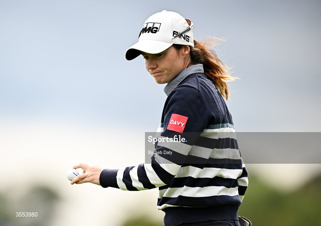 30 August 2026; Leona Maguire of Ireland acknowledges supporters after putting on the15th green during day four of the 2026 KPMG Women’s Irish Open Golf Championship at The K Club in Straffan, Kildare. Photo by Seb Daly/Sportsfile