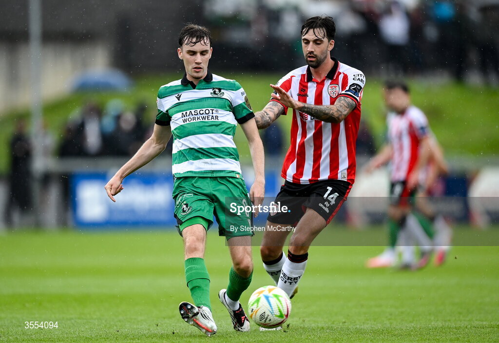30 August 2026; Matt Healy of Shamrock Rovers in action against Ellis Chapman of Derry City during the SSE Airtricity Men’s Premier Division match between Derry City and Shamrock Rovers at The Ryan McBride Brandywell Stadium in Derry. Photo by Stephen McCarthy/Sportsfile