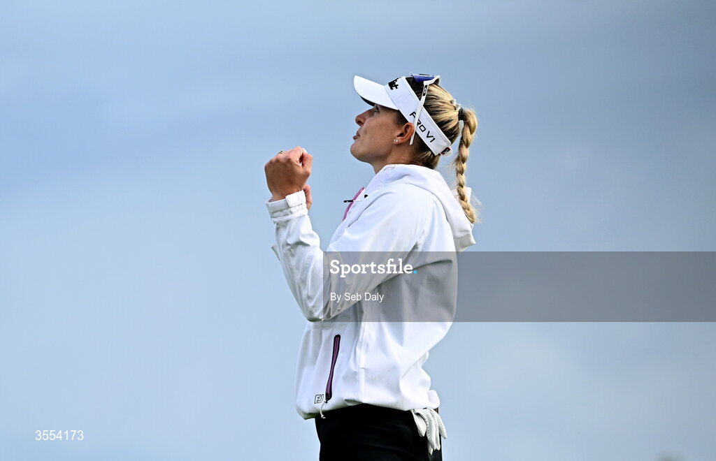 30 August 2026; Casandra Alexander of South Africa celebrates on the 18th green after winning on day four of the 2026 KPMG Women’s Irish Open Golf Championship at The K Club in Straffan, Kildare. Photo by Seb Daly/Sportsfile