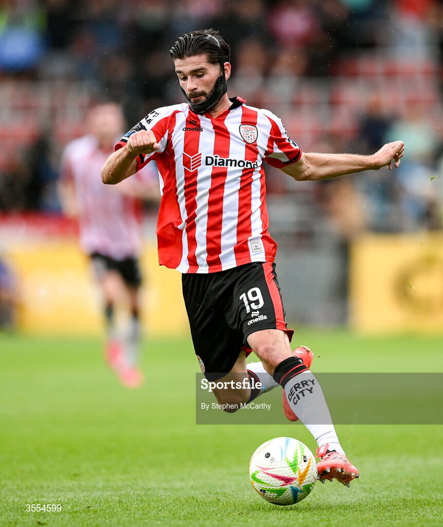 30 August 2026; Brandon Fleming of Derry City during the SSE Airtricity Men’s Premier Division match between Derry City and Shamrock Rovers at The Ryan McBride Brandywell Stadium in Derry. Photo by Stephen McCarthy/Sportsfile