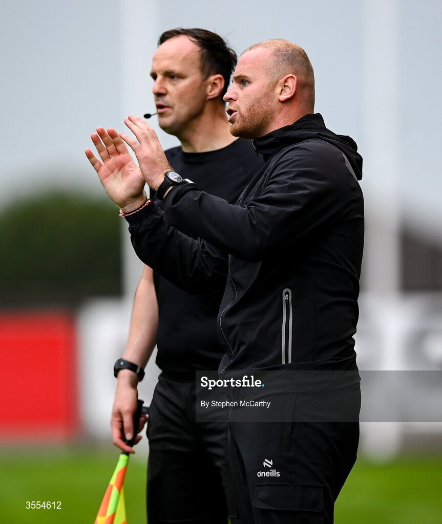 30 August 2026; Derry City interim manager Mark Connolly and assistant referee Richard Storey during the SSE Airtricity Men’s Premier Division match between Derry City and Shamrock Rovers at The Ryan McBride Brandywell Stadium in Derry. Photo by Stephen McCarthy/Sportsfile