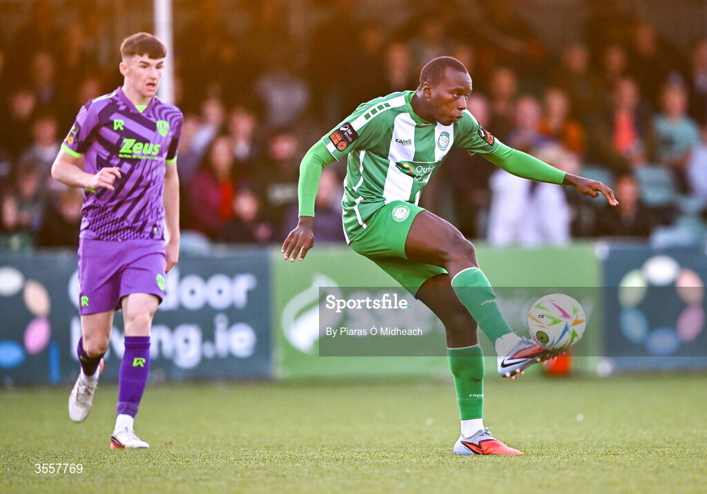 4 September 2026; John Bilili Sesay of Bray Wanderers in action against Cillian Murphy of Cork City during the SSE Airtricity Men’s First Division match between Bray Wanderers and Cork City at the Carlisle Grounds in Bray, Wicklow. Photo by Piaras Ó Mídheach/Sportsfile