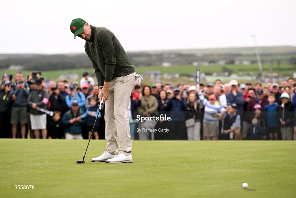 5 September 2026; Stuart Grehan of Great Britain and Ireland putts on the 18th green during the singles matches on day one of the 51st Walker Cup at Lahinch Golf Club in Lahinch, Clare. Photo by Ramsey Cardy/Sportsfile