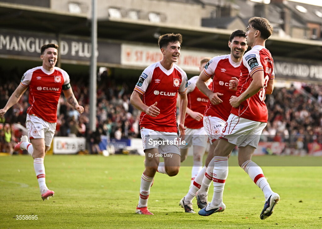 5 September 2026; Anto Breslin of St Patrick's Athletic, right, celebrates with teammates after scoring their side's first goal during the Club Orange Men’s FAI Cup quarter-final match between St Patrick's Athletic and Bohemians at Richmond Park in Dublin. Photo by Seb Daly/Sportsfile