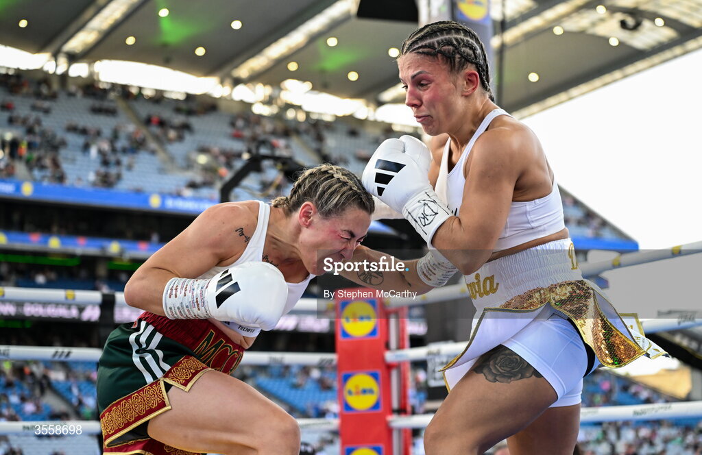 5 September 2026; Molly McCann, left, and Sylwia Doligala during their bantamweight bout at the Once Upon A Time fight night in Croke Park, Dublin. Photo by Stephen McCarthy/Sportsfile