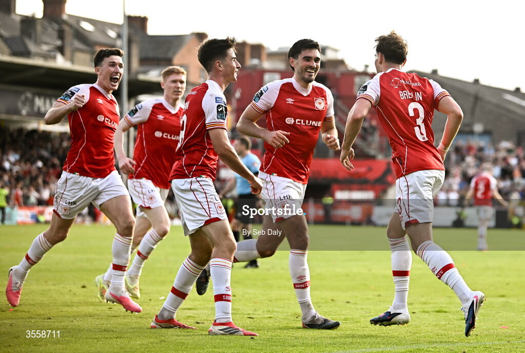 5 September 2026; Anto Breslin of St Patrick's Athletic, right, celebrates with teammates after scoring their side's first goal during the Club Orange Men’s FAI Cup quarter-final match between St Patrick's Athletic and Bohemians at Richmond Park in Dublin. Photo by Seb Daly/Sportsfile