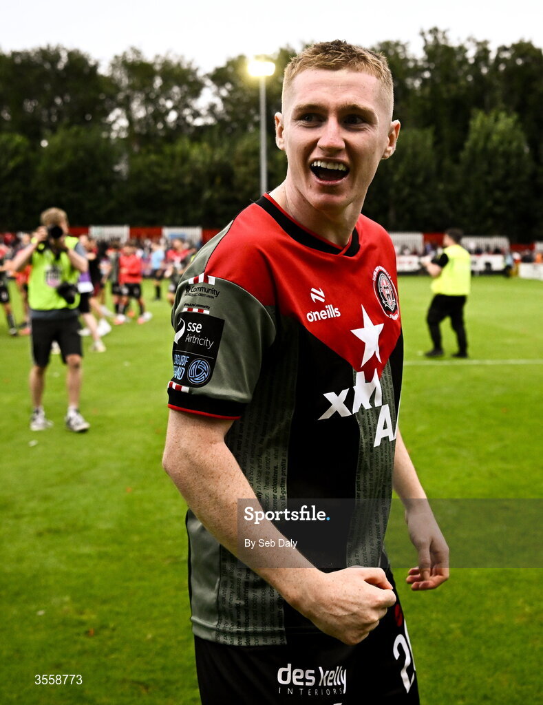 5 September 2026; Ross Tierney of Bohemians celebrates after his side's victory, following a penalty shoot-out, in the Club Orange Men’s FAI Cup quarter-final match between St Patrick's Athletic and Bohemians at Richmond Park in Dublin. Photo by Seb Daly/Sportsfile