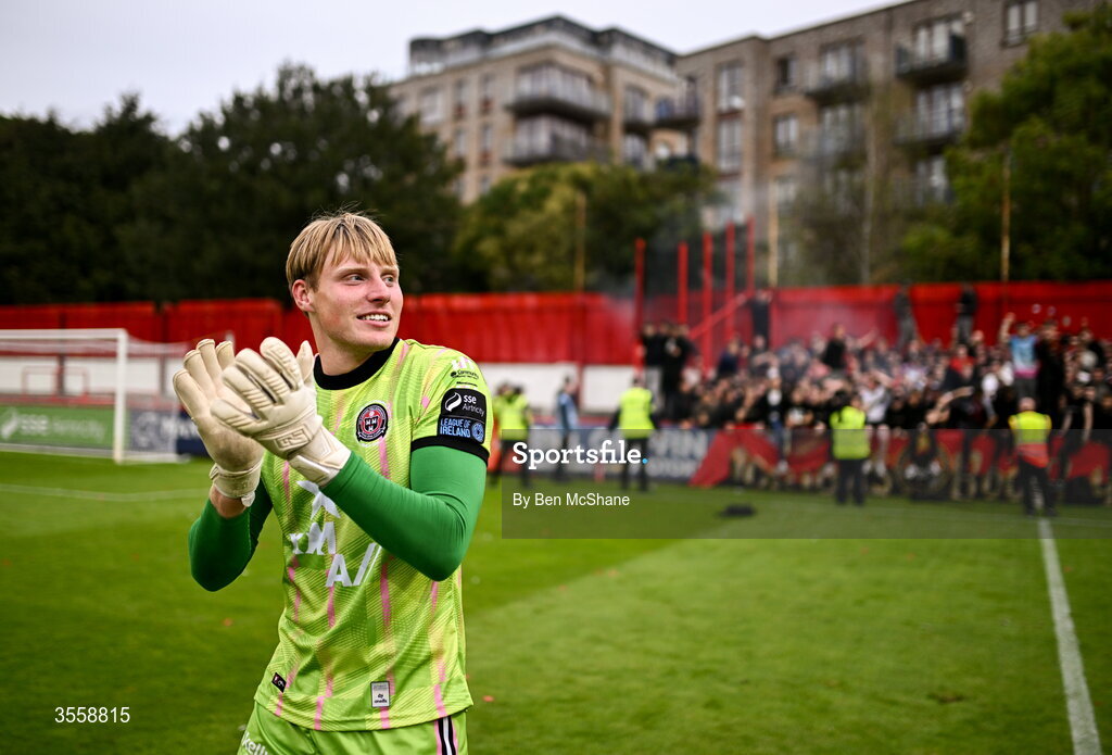 5 September 2026; Bohemians goalkeeper Paul Walters celebrates after the Club Orange Men’s FAI Cup quarter-final match between St Patrick's Athletic and Bohemians at Richmond Park in Dublin. Photo by Ben McShane/Sportsfile