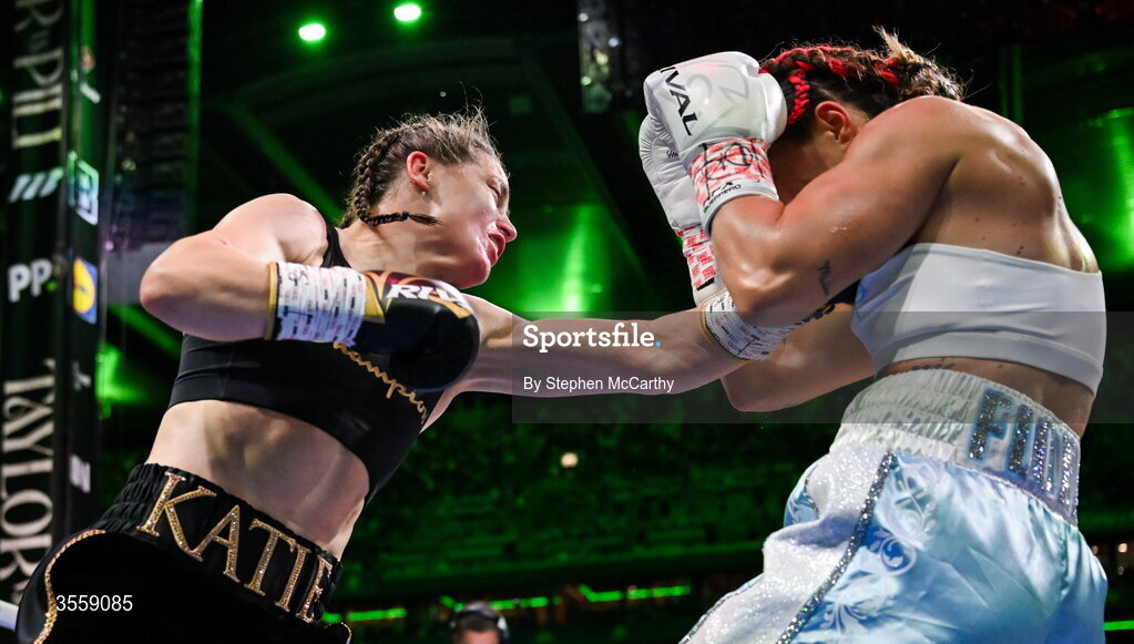 5 September 2026; Katie Taylor, left, and Flora Pili during their undisputed super lightweight championship fight at the Once Upon A Time fight night in Croke Park, Dublin. Photo by Stephen McCarthy/Sportsfile