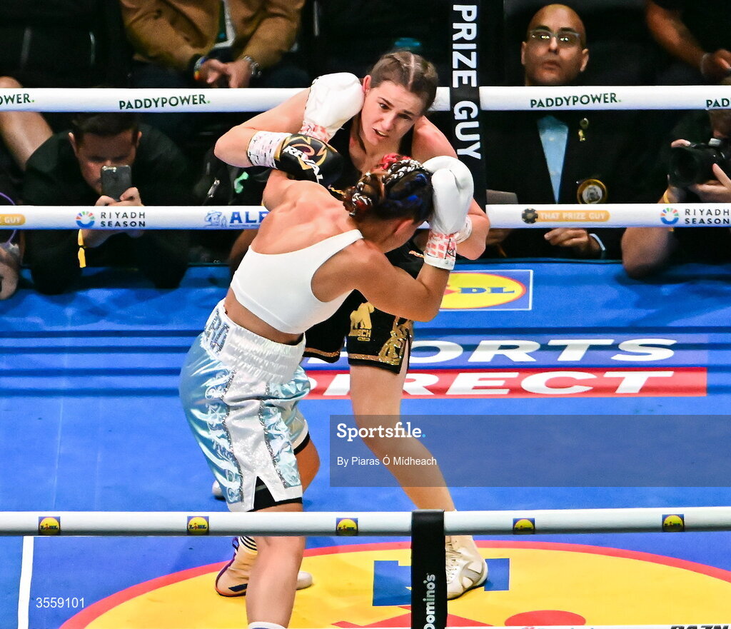 5 September 2026; Katie Taylor, right, and Flora Pili during their undisputed super lightweight championship fight at the Once Upon A Time fight night in Croke Park, Dublin. Photo by Piaras Ó Mídheach/Sportsfile