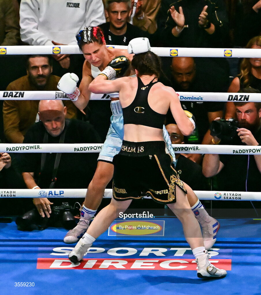 5 September 2026; Katie Taylor, right, and Flora Pili during their undisputed super lightweight championship fight at the Once Upon A Time fight night in Croke Park, Dublin. Photo by Piaras Ó Mídheach/Sportsfile