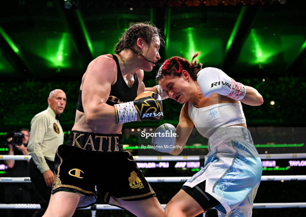 5 September 2026; Katie Taylor, left, and Flora Pili during their undisputed super lightweight championship fight at the Once Upon A Time fight night in Croke Park, Dublin. Photo by Stephen McCarthy/Sportsfile