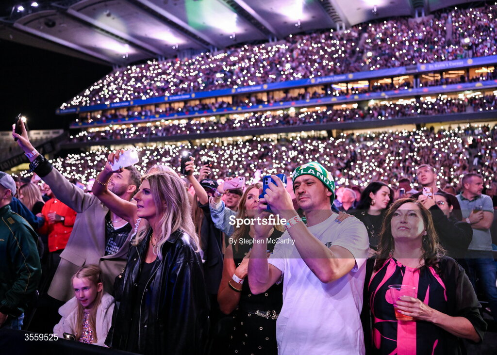 5 September 2026; Members of Katie Taylor's family wait for her ringwalk ahead of her undisputed super lightweight championship fight with Flora Pili at the Once Upon A Time fight night in Croke Park, Dublin. Photo by Stephen McCarthy/Sportsfile