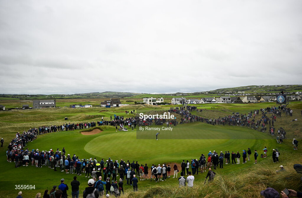 6 September 2026; A general view of the 14th green, as Luke Poulter of Great Britain and Ireland putts, during the morning foursomes on day two of the 51st Walker Cup at Lahinch Golf Club in Lahinch, Clare. Photo by Ramsey Cardy/Sportsfile