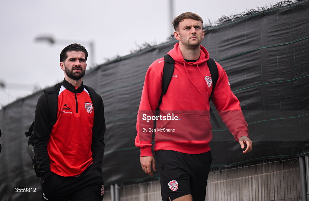 6 September 2026; Jamie Stott, right, and Brandon Fleming of Derry City arrive before the Club Orange Men’s FAI Cup quarter-final match between Derry City and Dundalk at The Ryan McBride Brandywell Stadium in Derry. Photo by Ben McShane/Sportsfile
