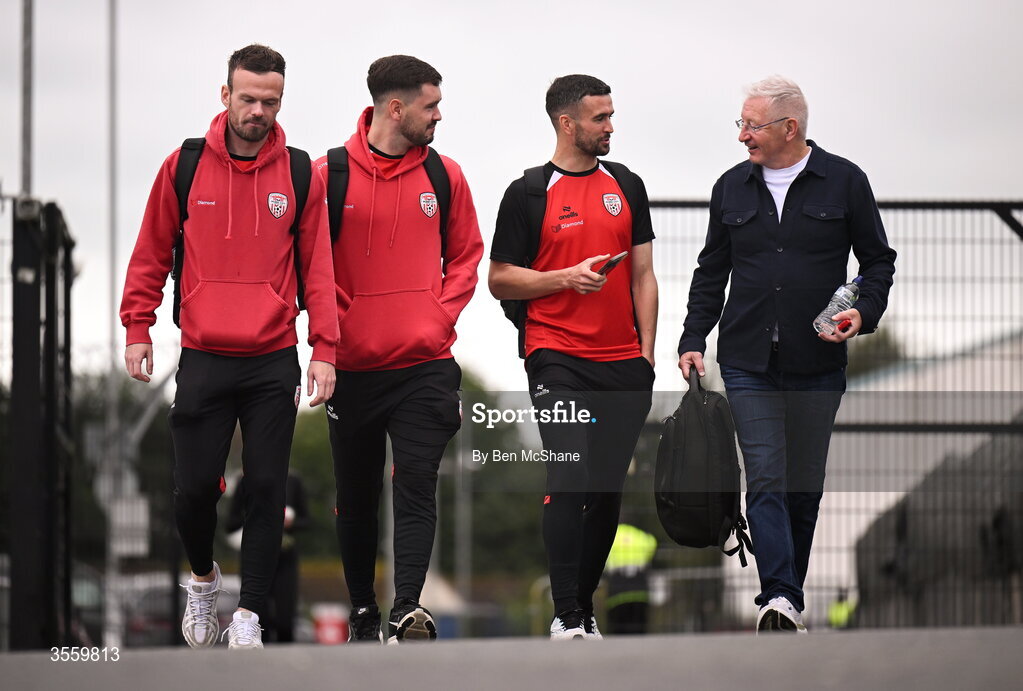 6 September 2026; Derry City players, from left, Cameron Dummigan, goalkeeper Brian Maher and Michael Duffy in conversation with RTE's Tony O'Donoghue before the Club Orange Men’s FAI Cup quarter-final match between Derry City and Dundalk at The Ryan McBride Brandywell Stadium in Derry. Photo by Ben McShane/Sportsfile