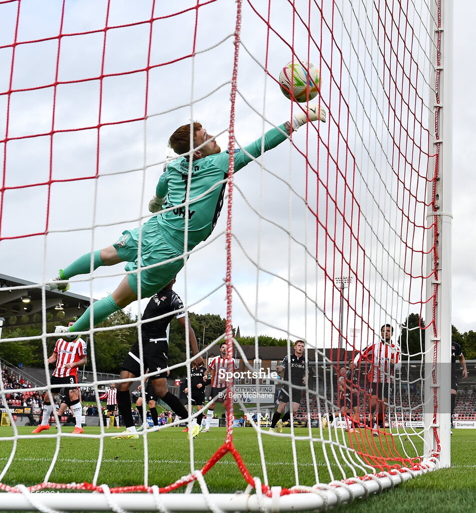 6 September 2026; Dundalk goalkeeper Enda Minogue is beat by the header of Patrick McClean of Derry City to concede their first goal during the Club Orange Men’s FAI Cup quarter-final match between Derry City and Dundalk at The Ryan McBride Brandywell Stadium in Derry. Photo by Ben McShane/Sportsfile