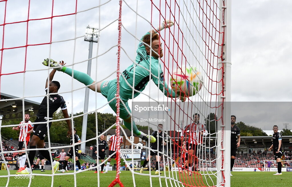 6 September 2026; Dundalk goalkeeper Enda Minogue is beat by the header of Patrick McClean of Derry City to concede their first goal during the Club Orange Men’s FAI Cup quarter-final match between Derry City and Dundalk at The Ryan McBride Brandywell Stadium in Derry. Photo by Ben McShane/Sportsfile