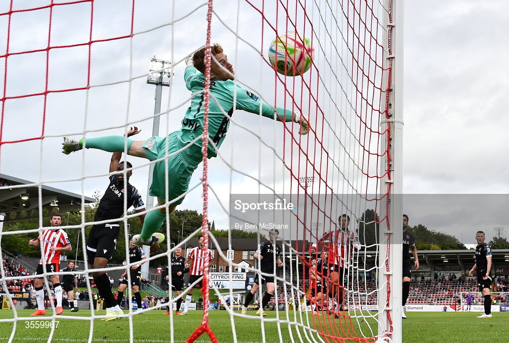 6 September 2026; Dundalk goalkeeper Enda Minogue is beat by the header of Patrick McClean of Derry City to concede their first goal during the Club Orange Men’s FAI Cup quarter-final match between Derry City and Dundalk at The Ryan McBride Brandywell Stadium in Derry. Photo by Ben McShane/Sportsfile