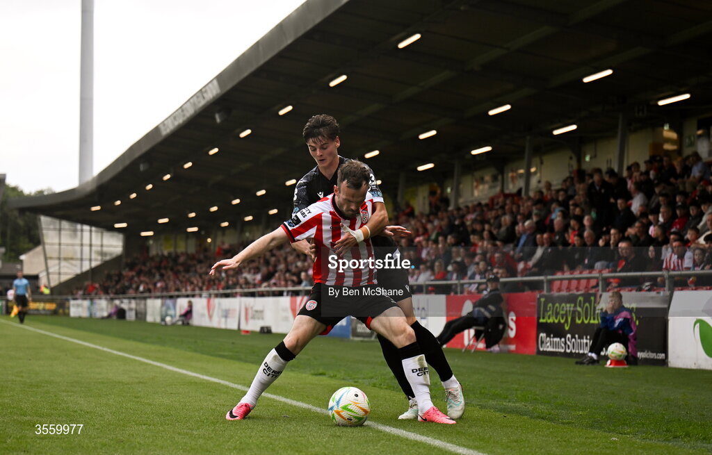 6 September 2026; Cameron Dummigan of Derry City in action against Egor Vassenin of Dundalk during the Club Orange Men’s FAI Cup quarter-final match between Derry City and Dundalk at The Ryan McBride Brandywell Stadium in Derry. Photo by Ben McShane/Sportsfile