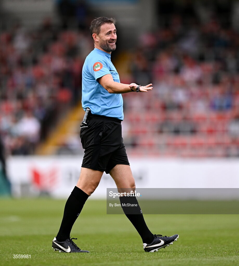 6 September 2026; Referee Paul McLaughlin during the Club Orange Men’s FAI Cup quarter-final match between Derry City and Dundalk at The Ryan McBride Brandywell Stadium in Derry. Photo by Ben McShane/Sportsfile