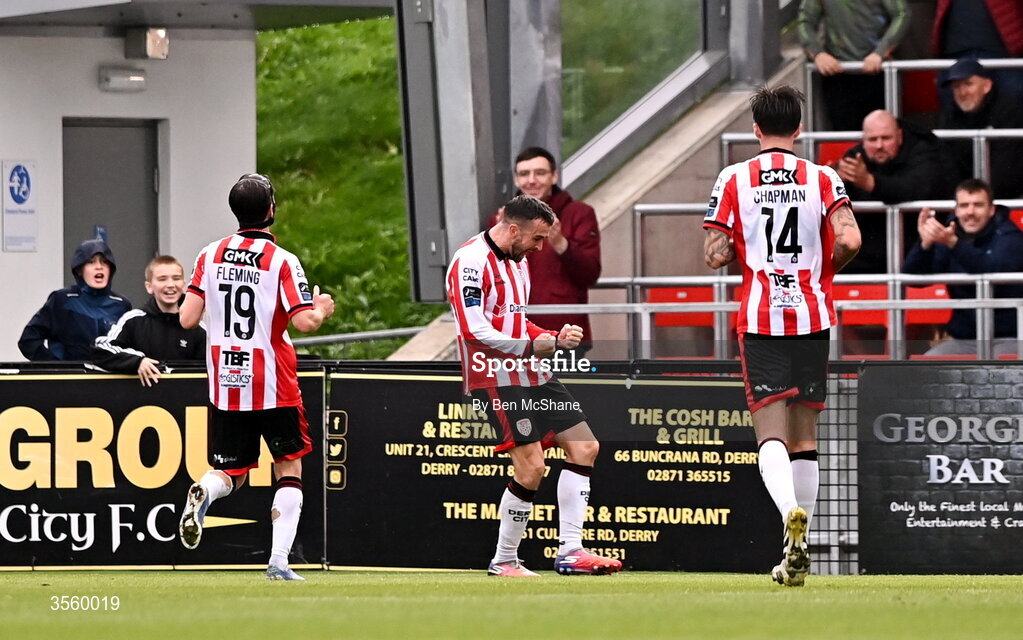 6 September 2026; Michael Duffy of Derry City, centre, celebrates after scoring his side's fourth goal during the Club Orange Men’s FAI Cup quarter-final match between Derry City and Dundalk at The Ryan McBride Brandywell Stadium in Derry. Photo by Ben McShane/Sportsfile
